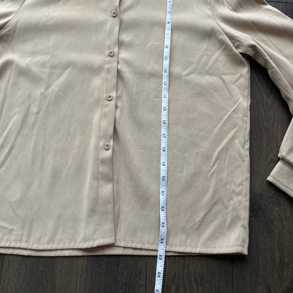 Free Style Button-Up Shirt - Picture 7 of 12